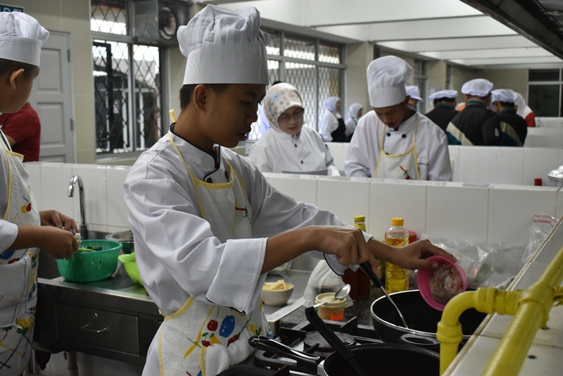 MHS_0045rs.jpg