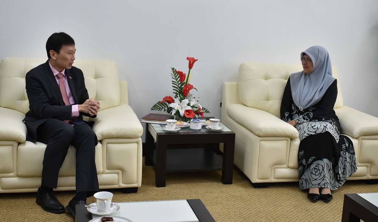 TMP courtesy call singapore.jpg